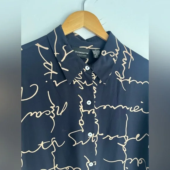 Vintage Liz Claiborne script print silk blouse - Picture 2 of 3